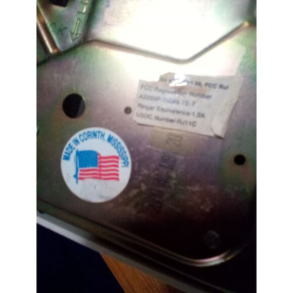 Vintage GTE Desk Phone Push Button Made in USA - Picture 5 of 8